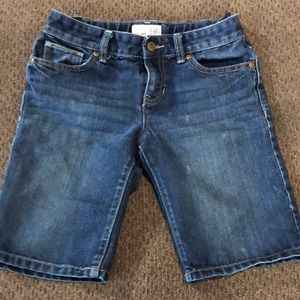 Old Navy slightly distressed blue denim shorts girls 12